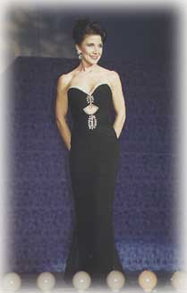 Mrs Ohio in her Evening Gown
